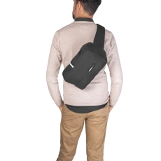 DELFOS. Sac bandoulière en PET (100% rPET) 300D et PET (100% rPET) 600D