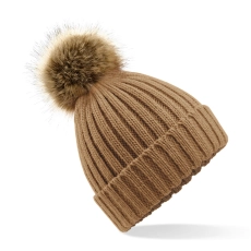 Bonnet epais avec pompon en fausse fourrure